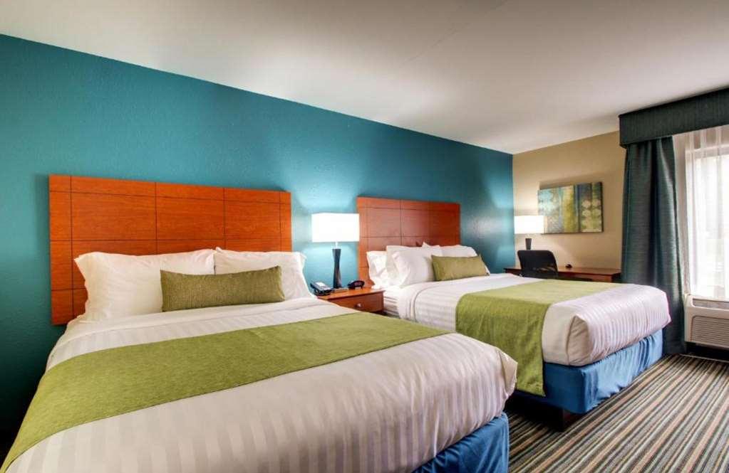 Best Western Eagles Inn Morehead Habitación foto