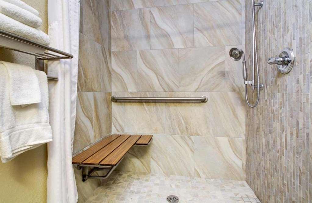 Best Western Eagles Inn Morehead Habitación foto